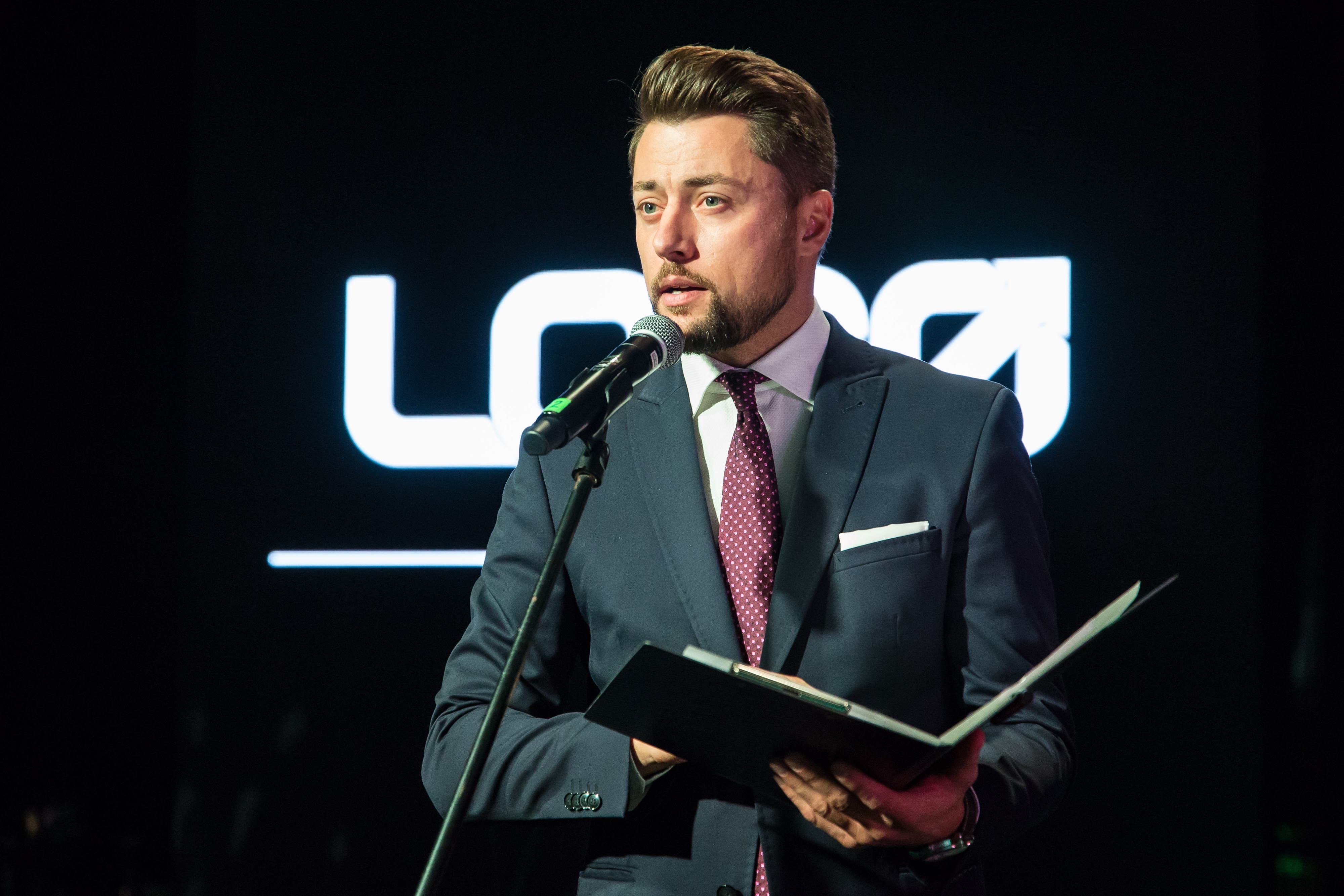 Maciej Dolega — konferansjer